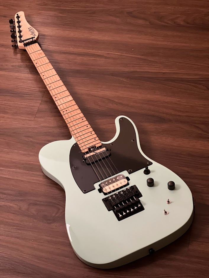 Schecter Sun Valley Super Shredder PT-FR with Sustainiac in Sea