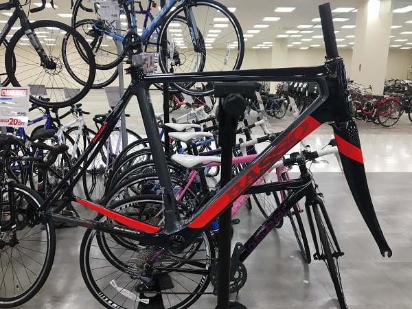 2018年モデル】BASSO ASTRAフレーム入荷！！ | スポーツサイクル専門店