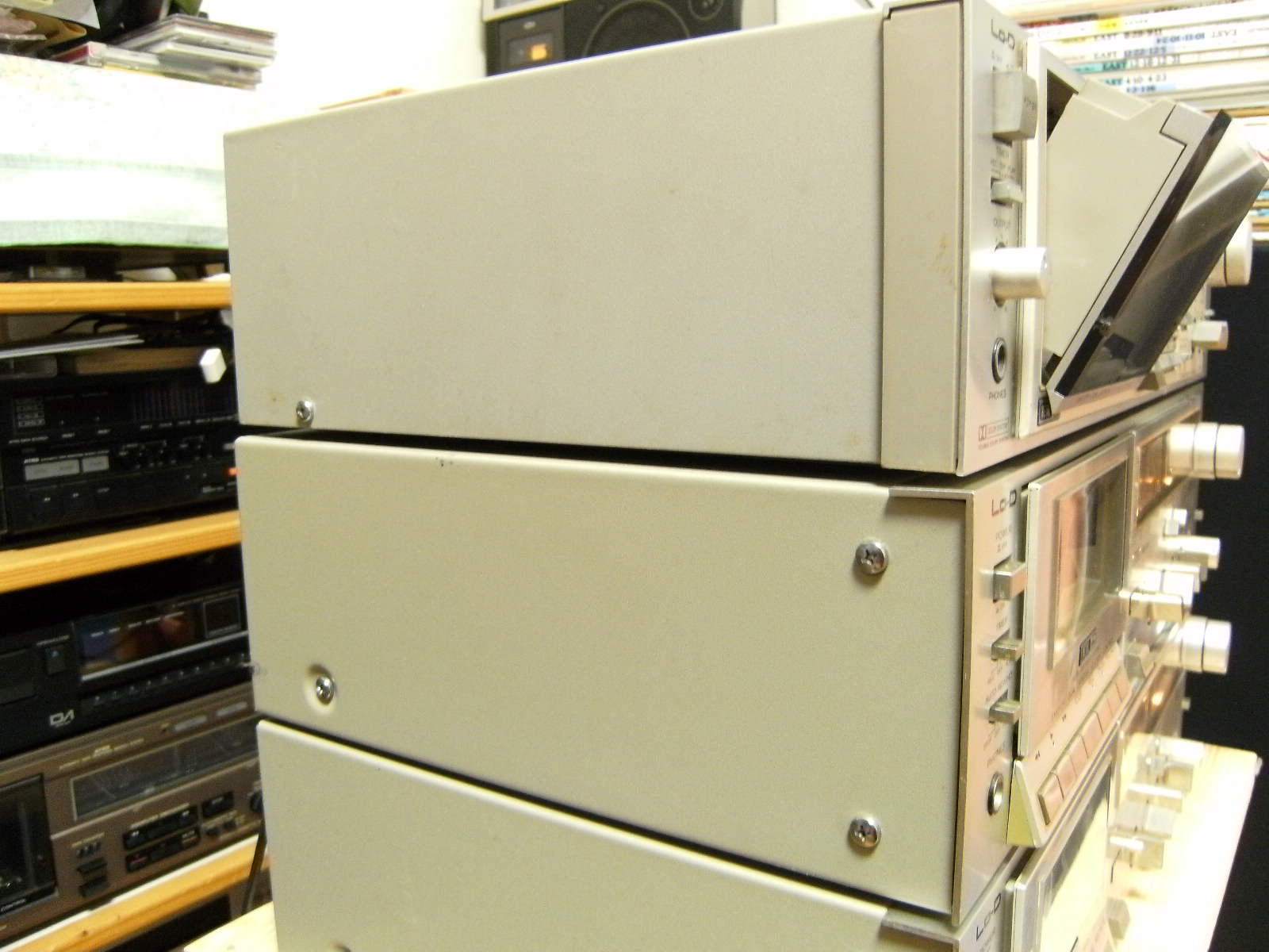 ローディのカセットデッキコレクション D-90s