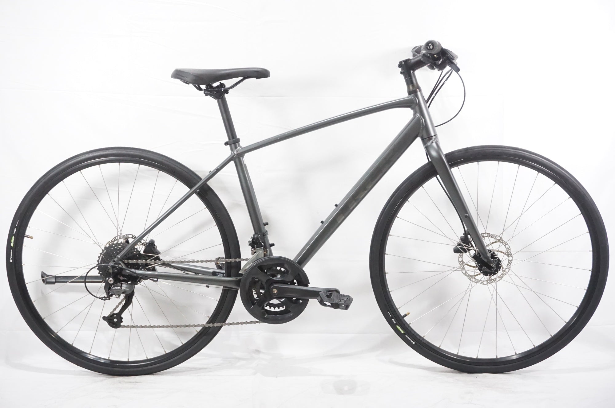 TREK 「トレック」 FX2 DISC 2024年モデル クロスバイク / AKIBA店