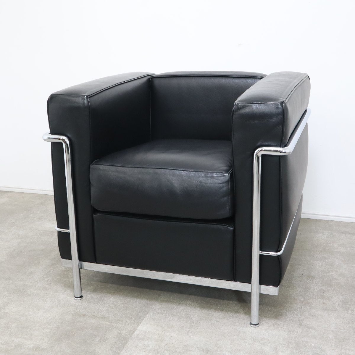 正規品 Cassina カッシーナ LC2 1人掛けソファ ル・コルビュジエ 本革