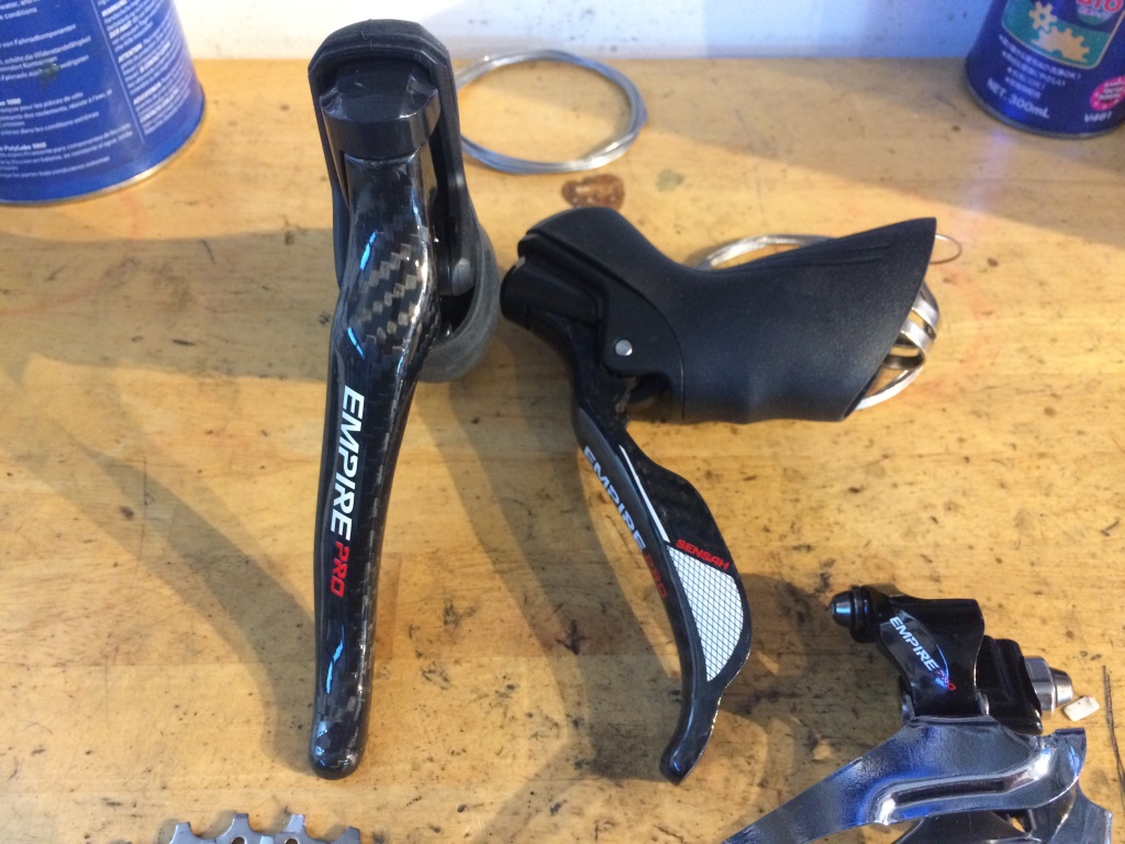 シマノ、カンパ、スラムに続けるか？新ブランドSENSAH（センサー）のご