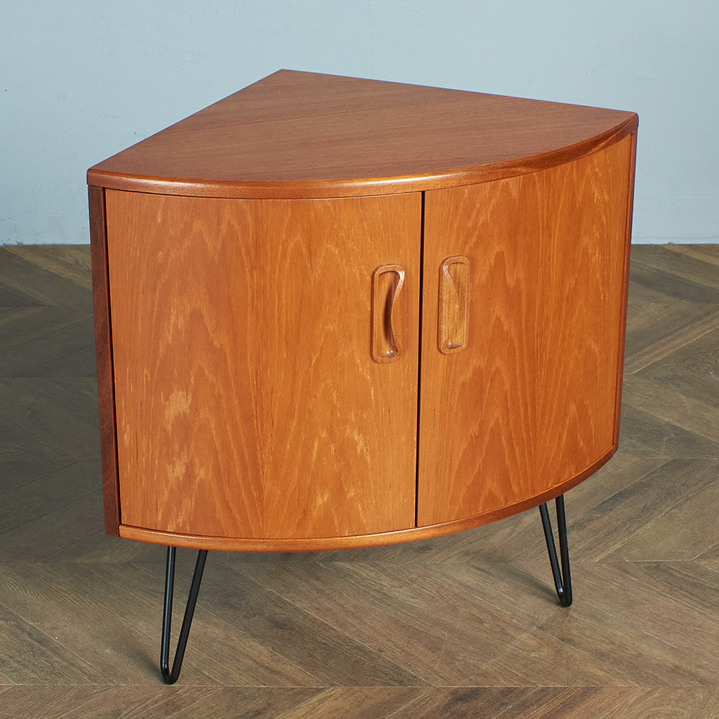 ジープラン G-PLAN Fresco コーナーキャビネット / カスタムアイアン