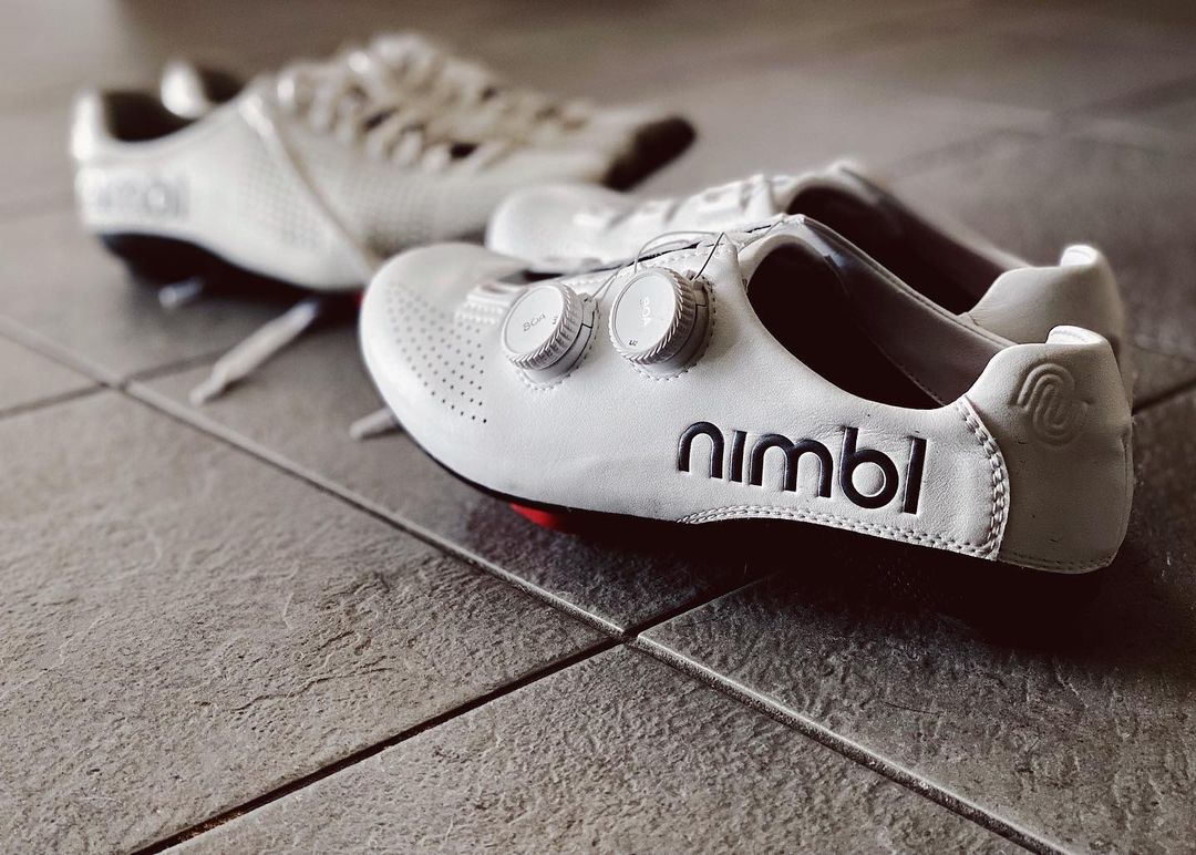 Nimbl サイクリングシューズ - イタリア製ハンドメイドの高性能