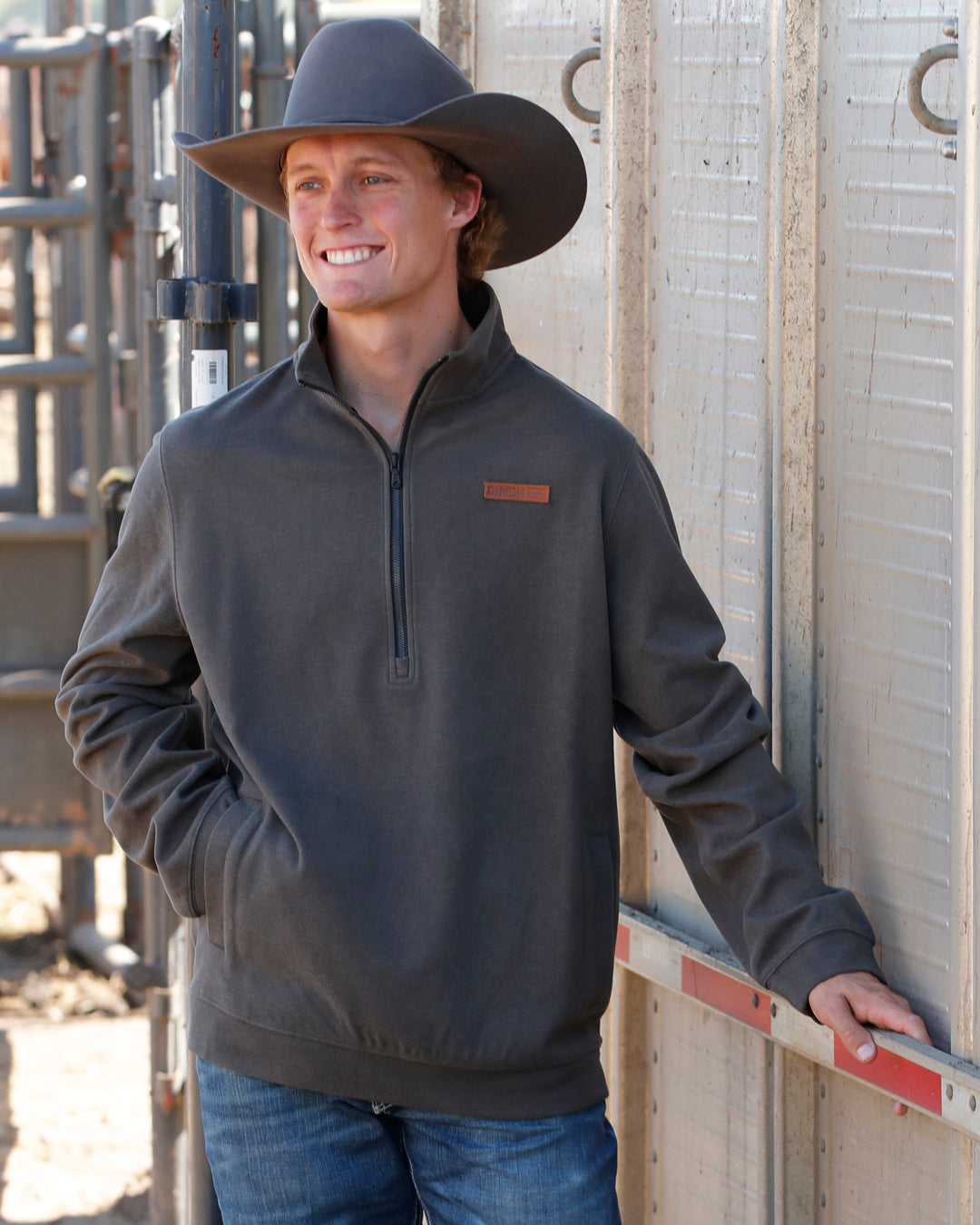 Men's 1/2 Zip Pullover