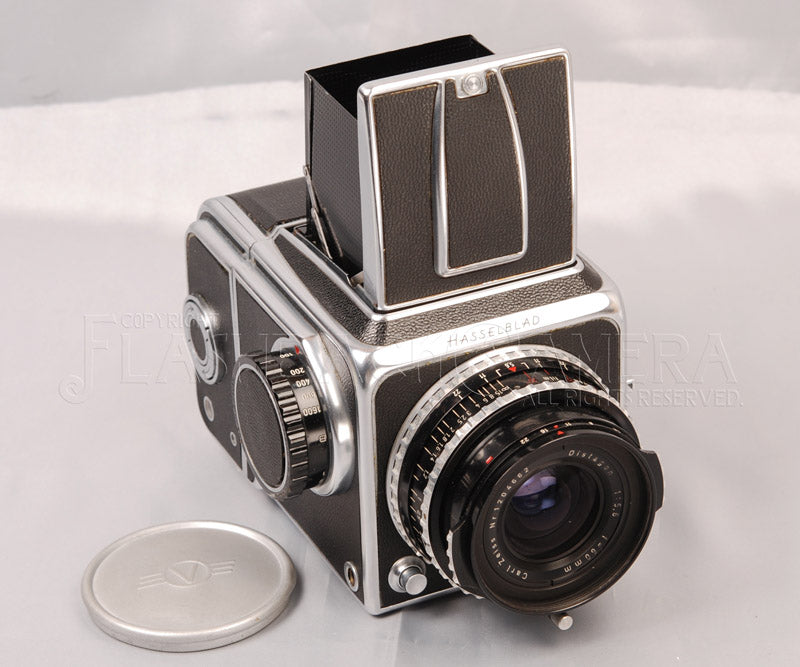 Hasselblad 1600F + Distagon 60mm f5.6 – FLASHBACK CAMERA
