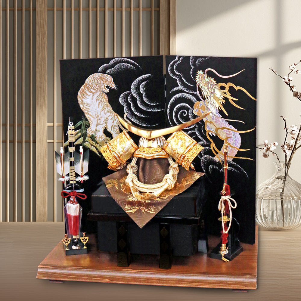 横幅60cm｜立体12号 武将 伊達政宗 白金｜ 五月人形 コンパクト飾り