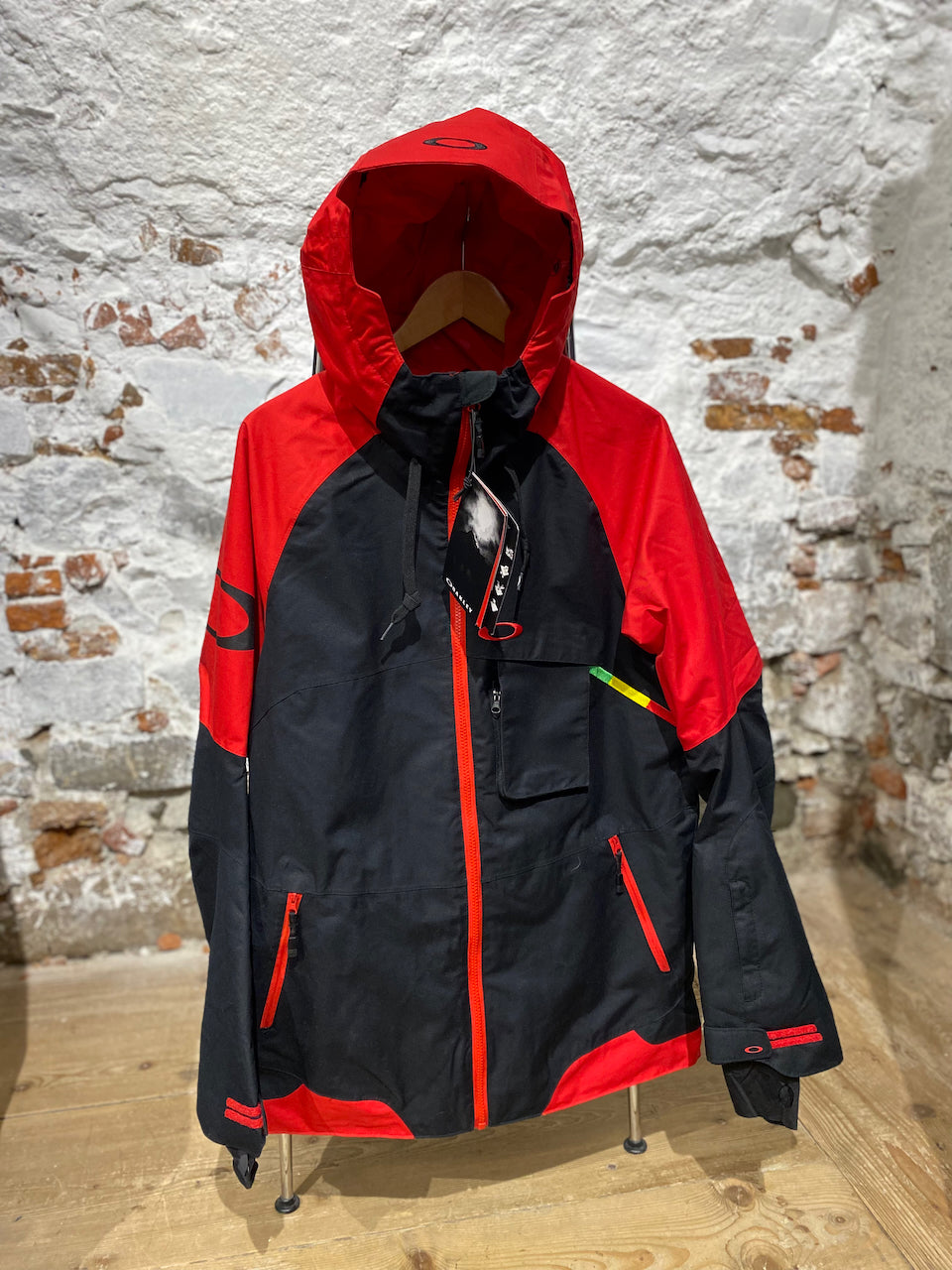 Oakley Stillwell Jacket – Grundtner