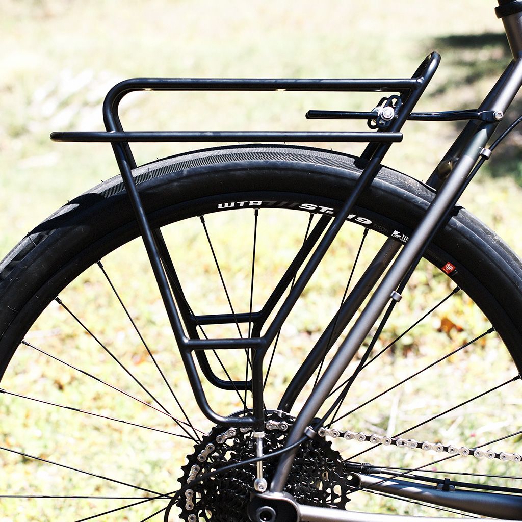 高さ・角度の微調整が可能！SimWorks by NITTOのオンザロードラック