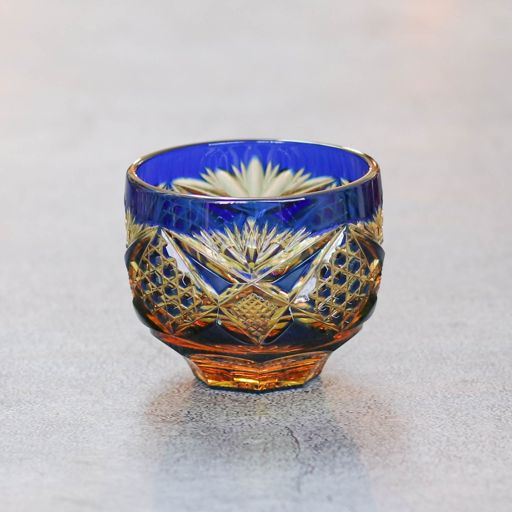 綾ガラス 酒器 | 綾切子 猪口 | 琥珀 瑠璃 | グラスアート黒木