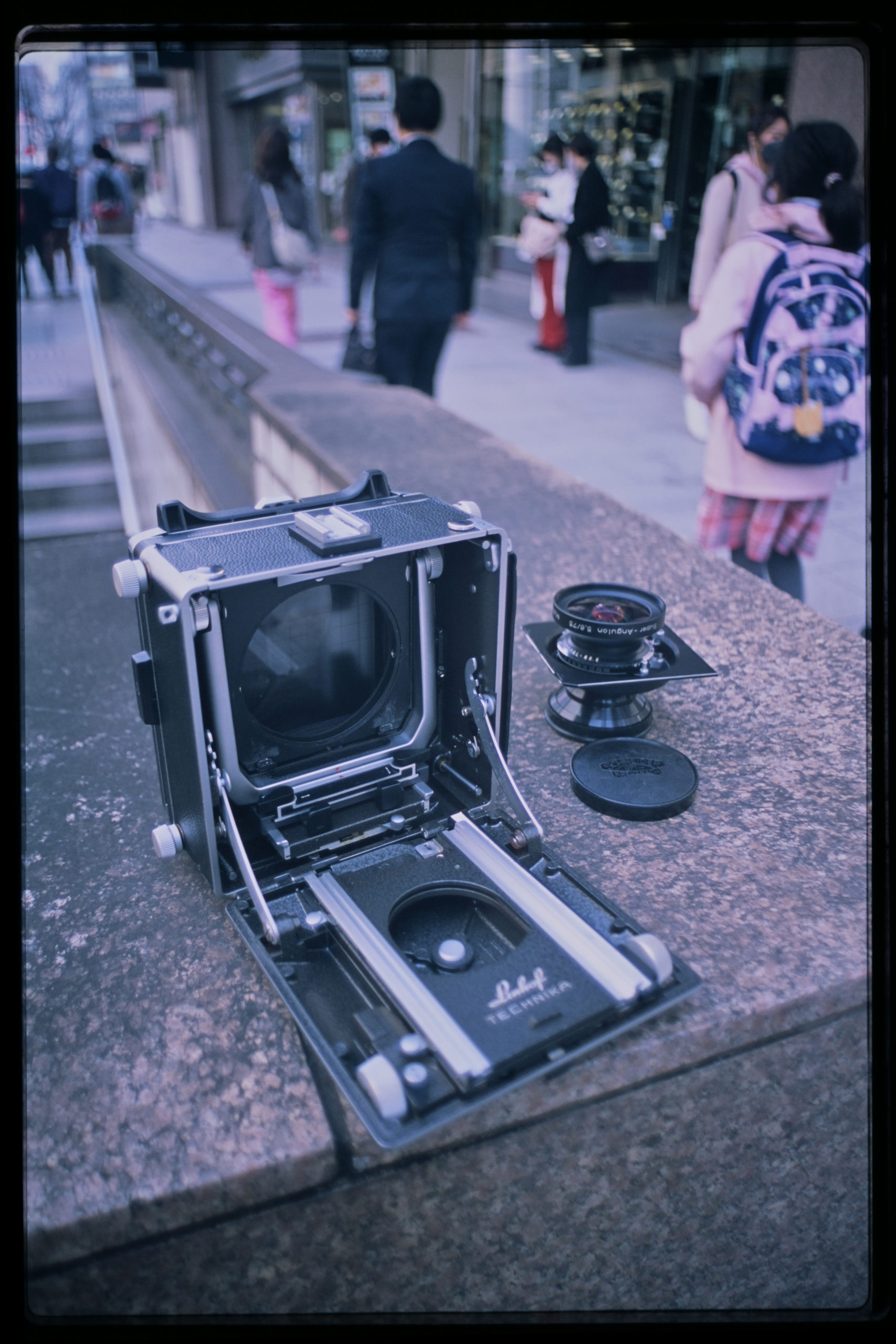 AUTO PETRI 28mm / f2.8 (PETRI CAMERA 栗林写真工業)