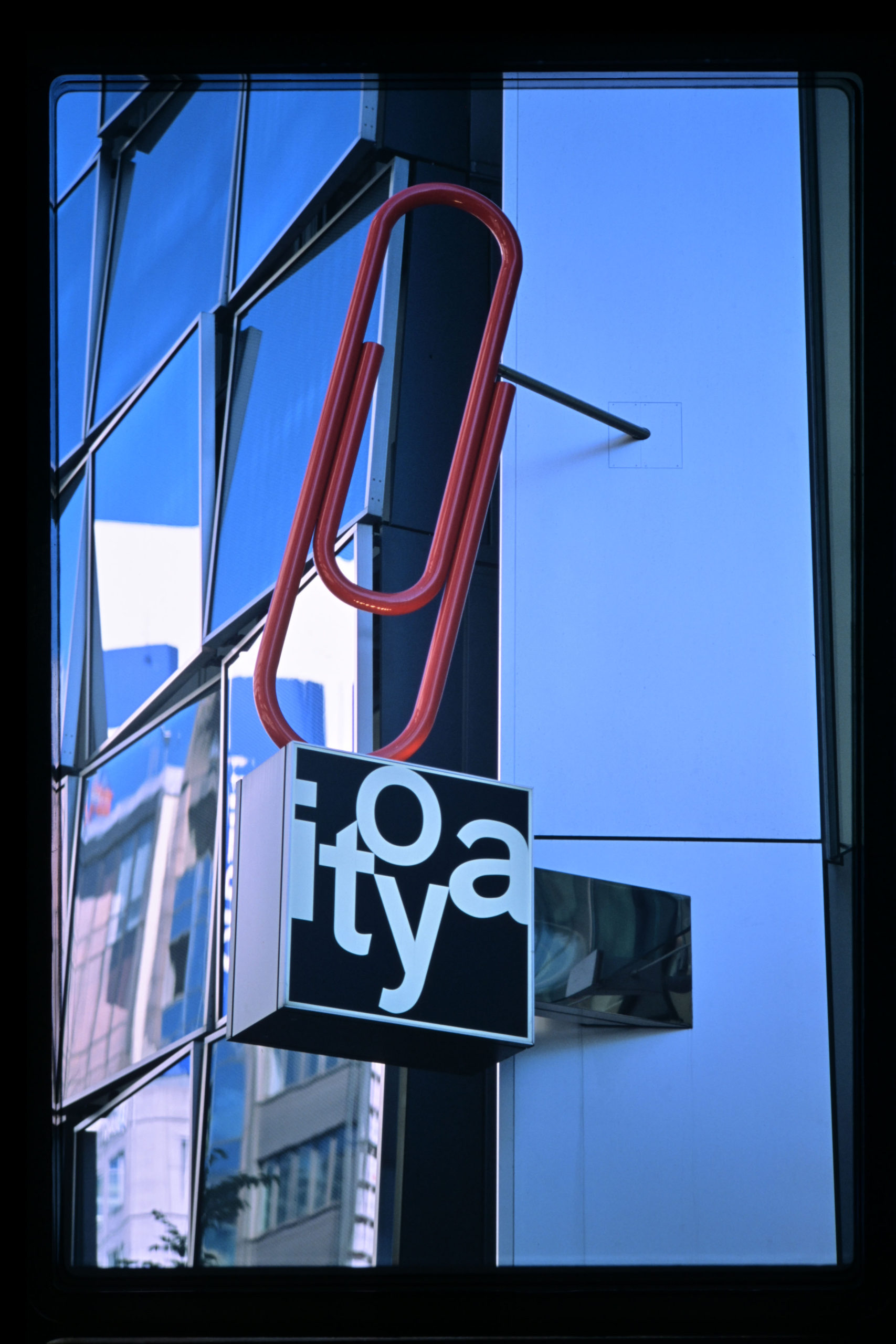 Hexanon AR 100mm / f2.8 (Konica コニカ)