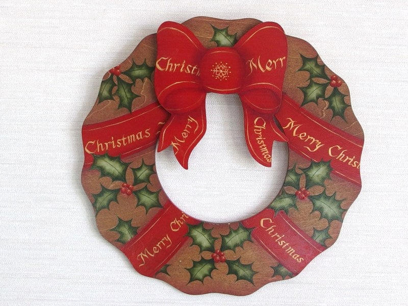 12月のトールペイント作品。＜柊＆赤いリボンのリース