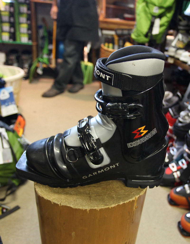 ガルモント テレマークブーツ エクスカーション、ブードゥー、ケナイ