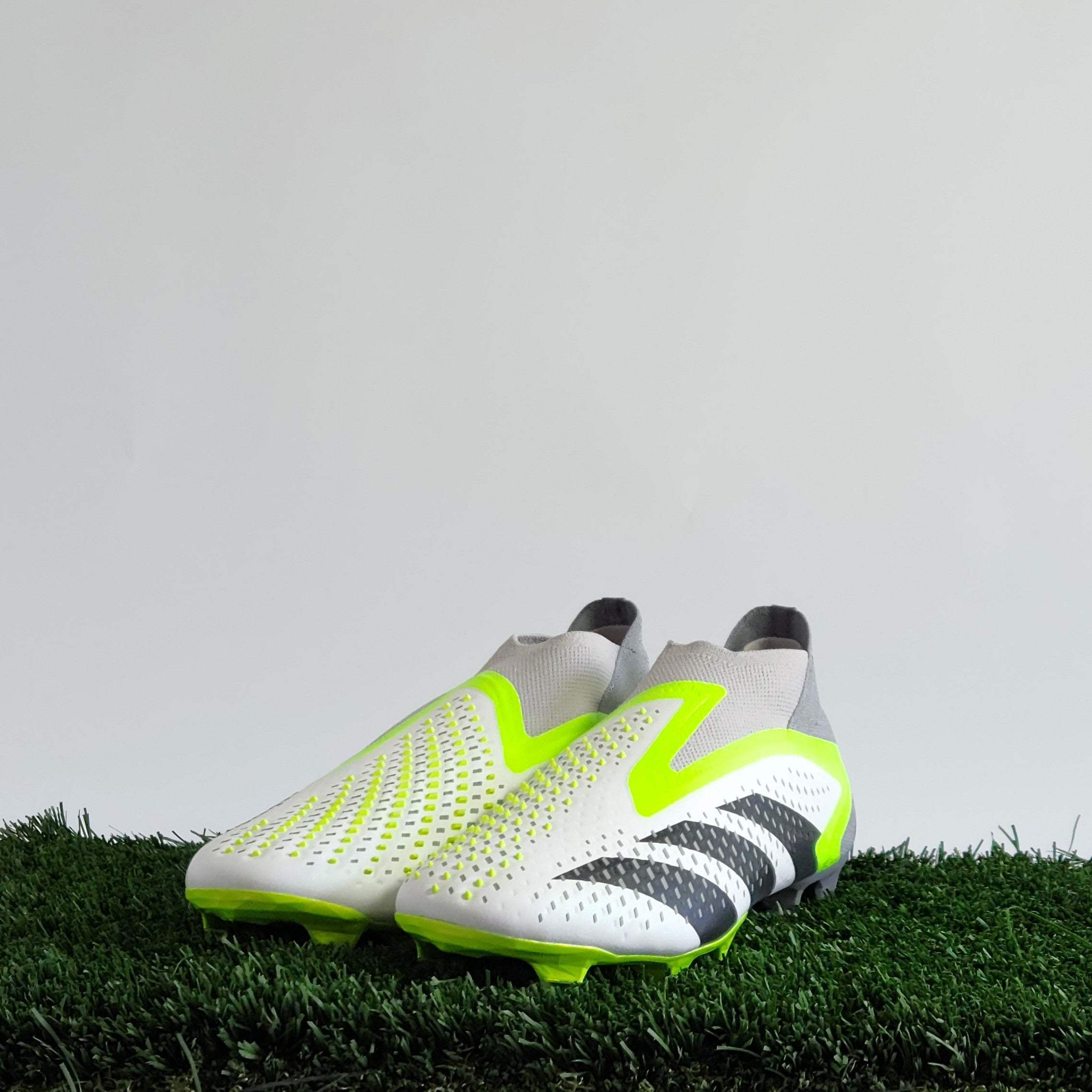 Adidas Predator Accuracy+ FG- GZ2604