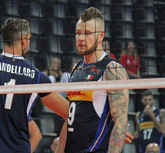 バレー男子代表・西田有志が、イタリアのスーパースターから気に入られ