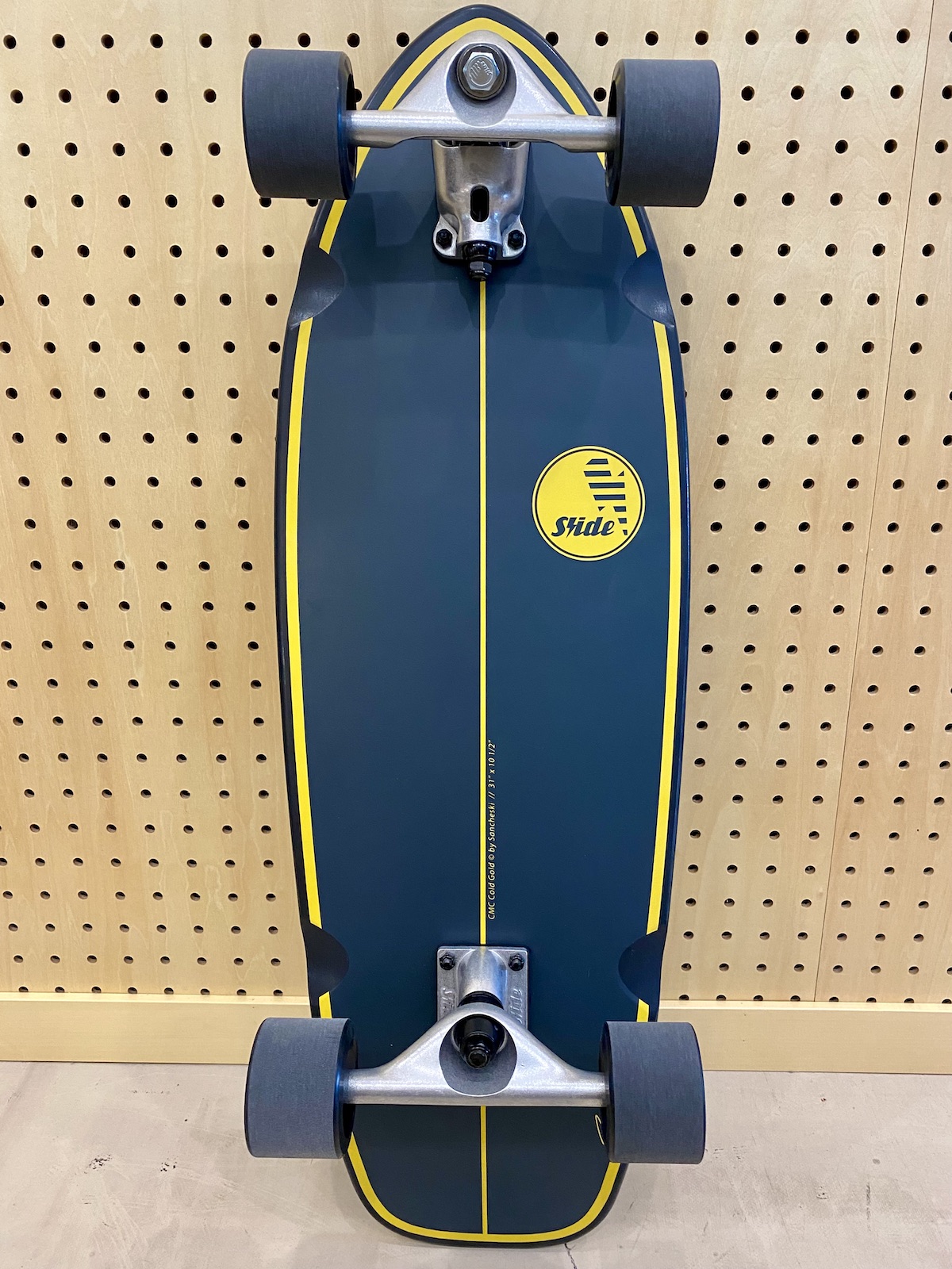 SLIDE SURF SKATE CMC COLD GOLD 31inch |沖縄サーフィンショップ「YES