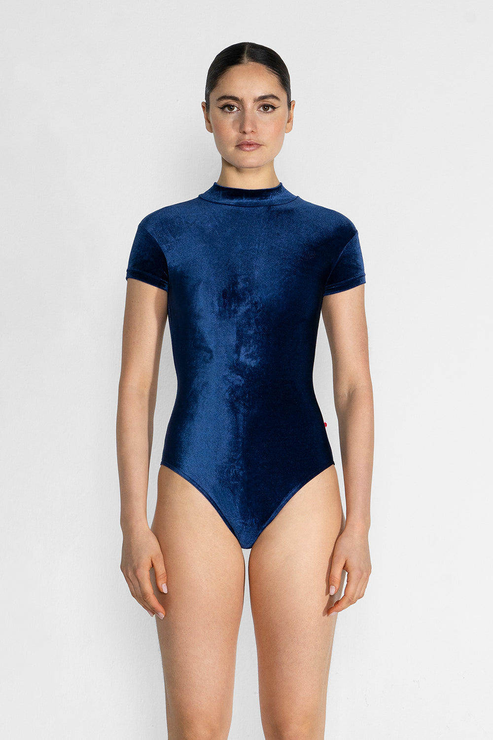 Kumiko Velvet/Short-Sleeves – Yumiko