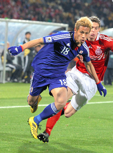 asahi.com（朝日新聞社）：「悔いはない」「勝利を彼に」――ことばで