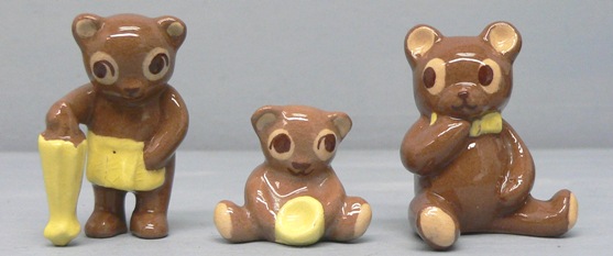 Hagen Renaker Bears