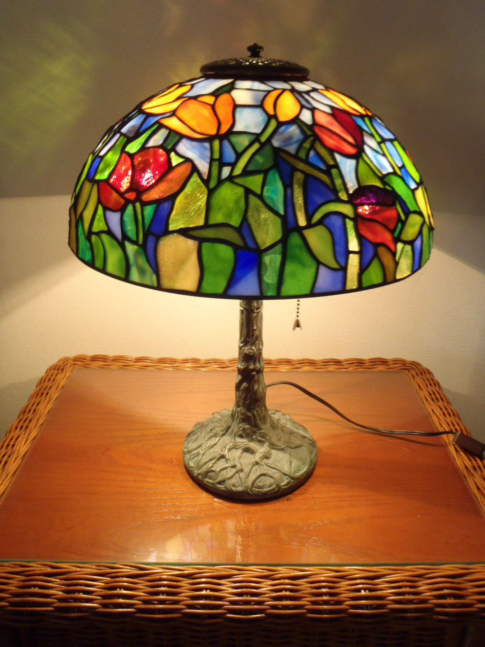 ステンドグラス（中）スタンド チューリップ ステンドグラス