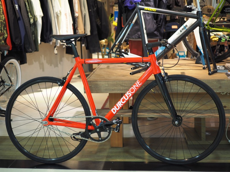 DURCUS ONE（ダーカスワン）入荷いたしました ピストバイク MASTER