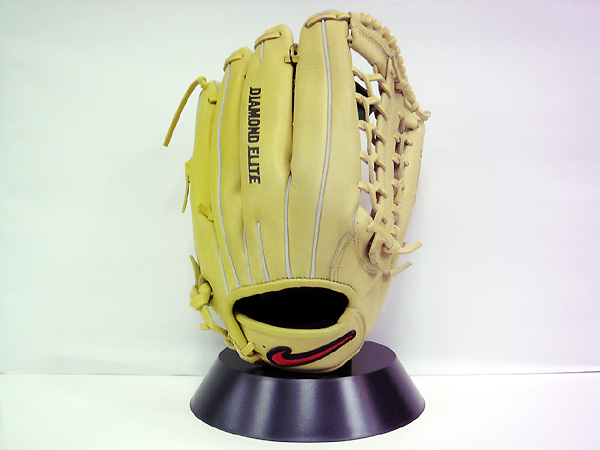 ナイキ・ダイアモンドエリートシリアスジャパン NIKE DIAMOND ELITE