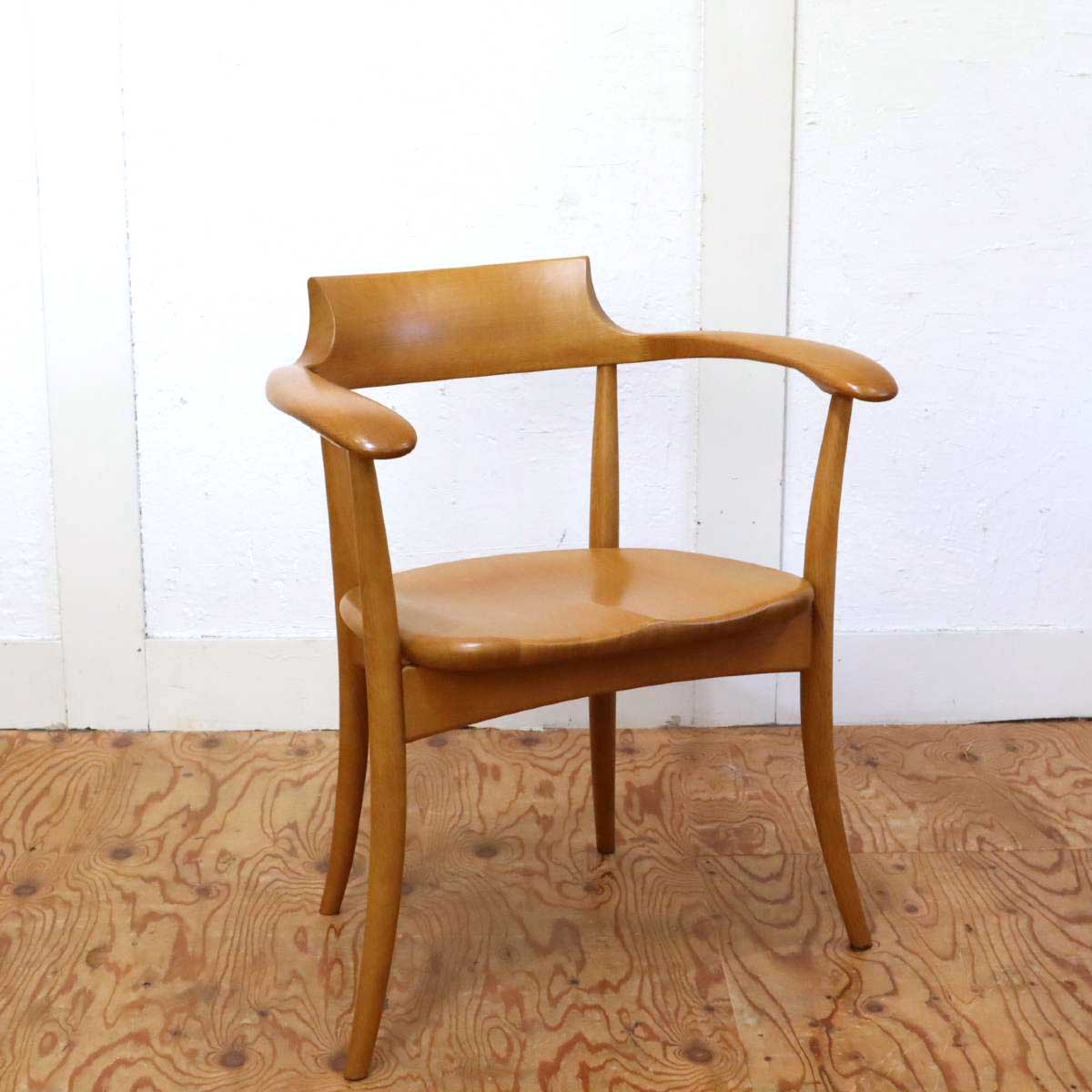 飛騨産業 / HIDA クレセント / CRESCENT アームチェア 佐々木敏光