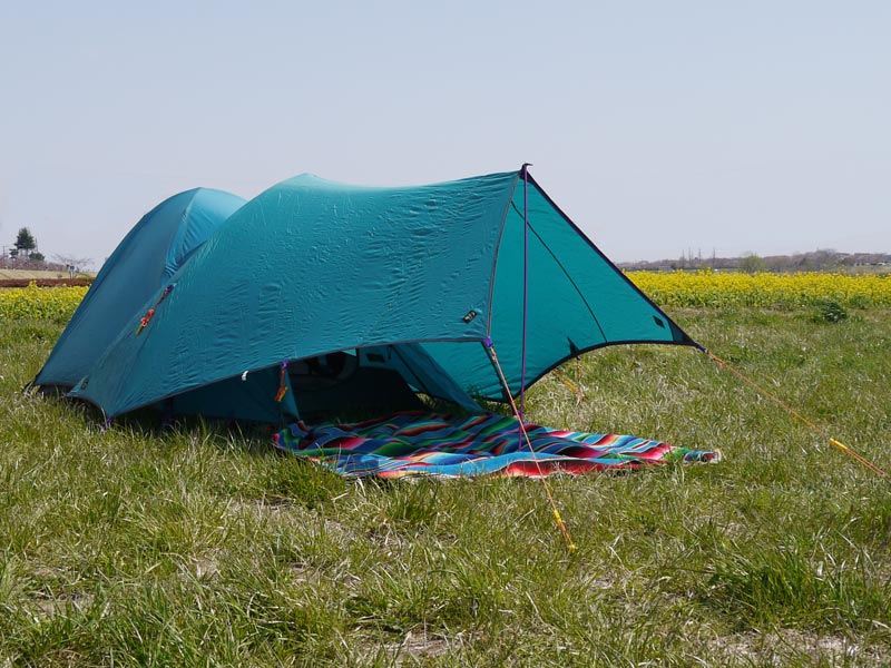 Solaryth - MountainHardwear Light Wedge2+Front Porch