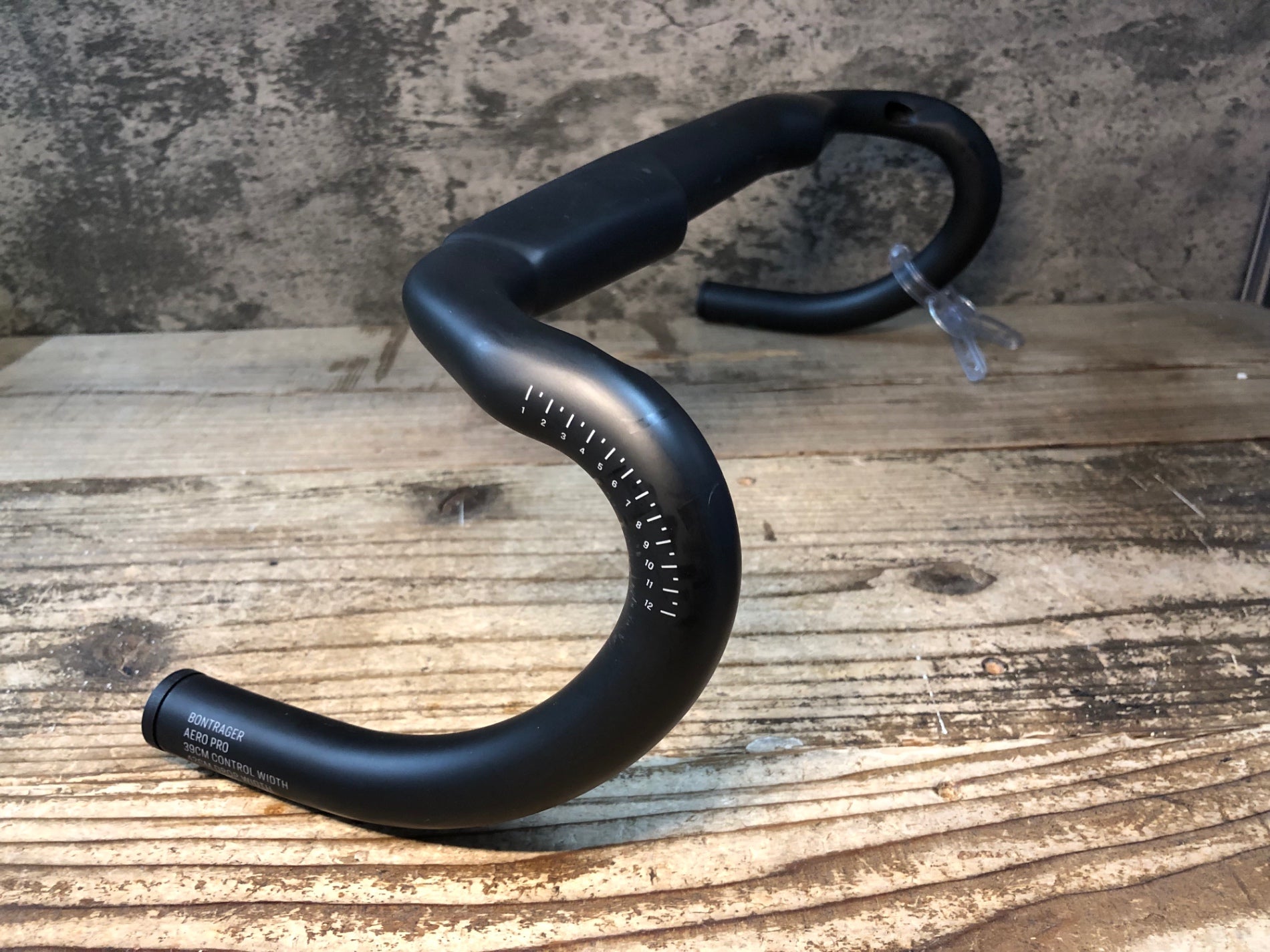 BONTRAGER AERO フレア カーボン ハンドル PRO 370/400 BONTRAGER AERO