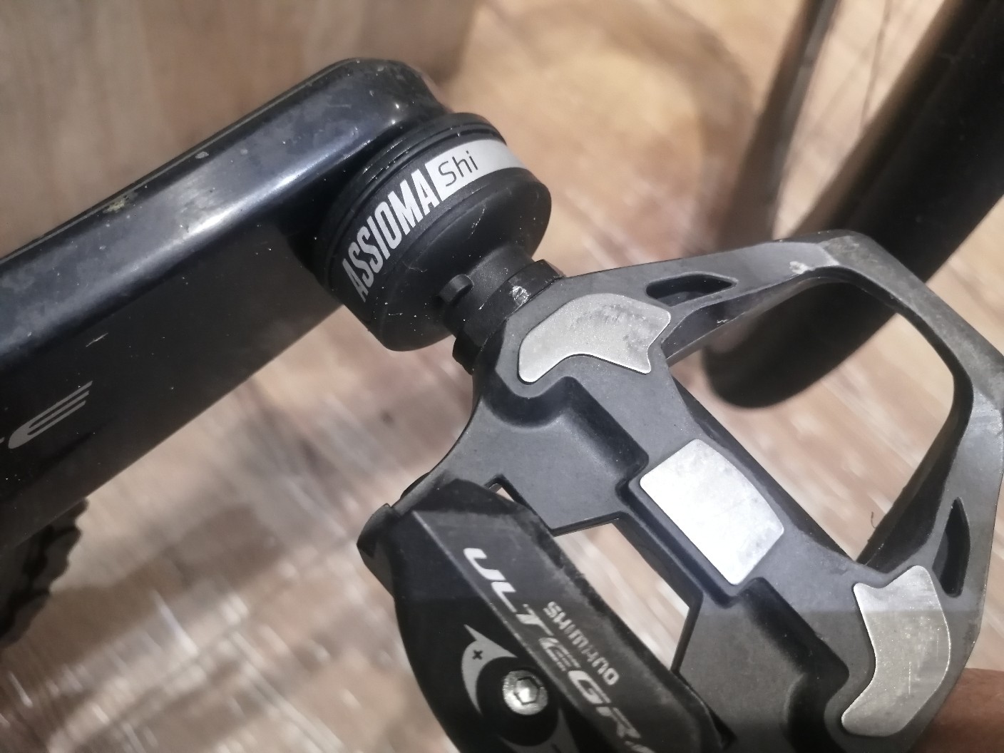 買いました】FAVERO:ASSIOMA DUO SHI 話題のコスパに優れたパワー