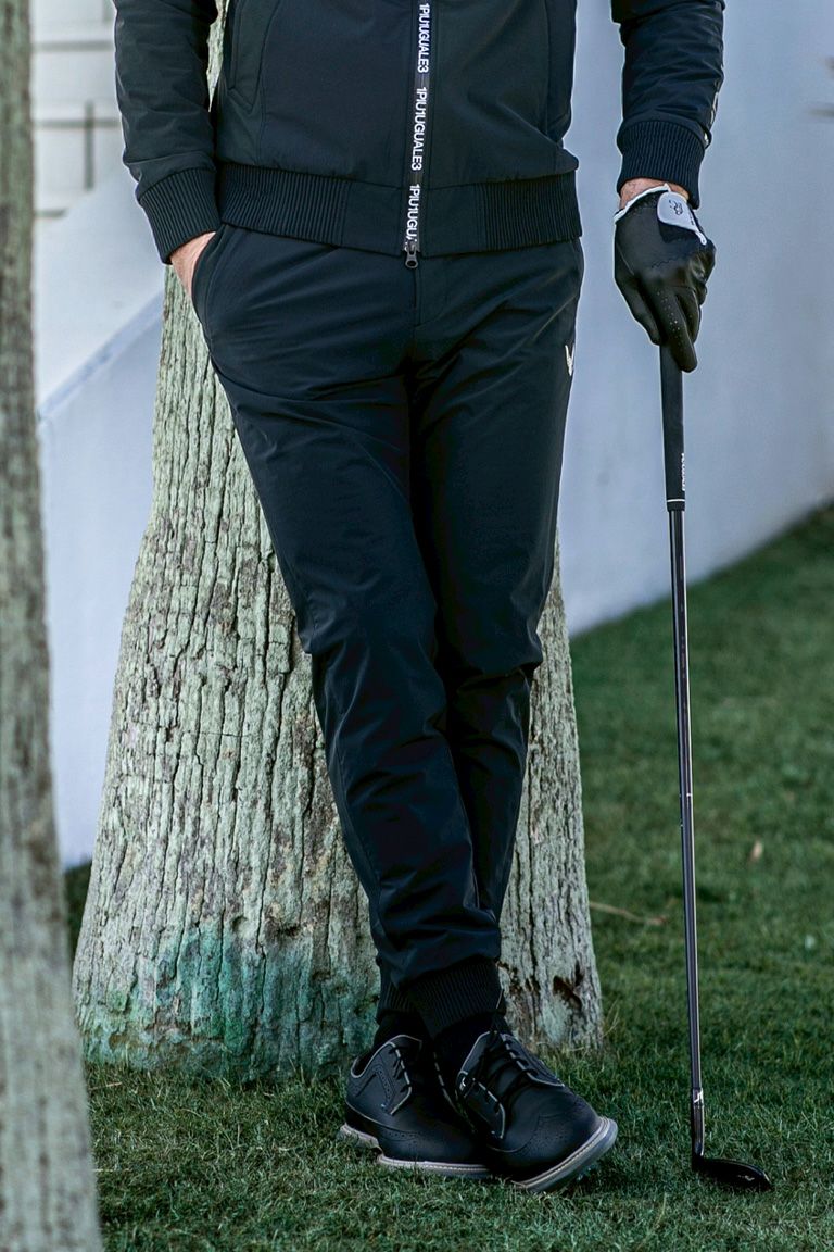 1PIU1UGUALE3 GOLF メンズ セットアップは上品なデザインと機能性も