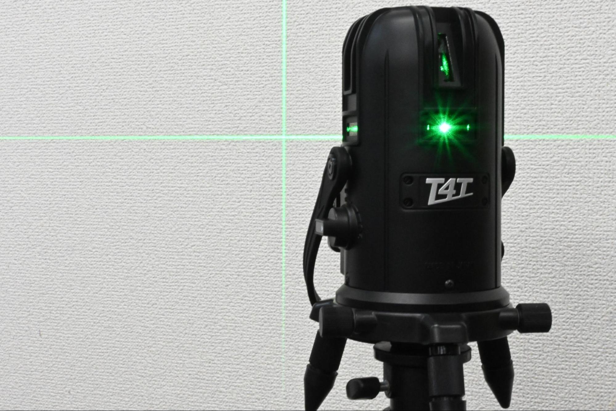 グリーンレーザー墨出し器とは？レッドレーザーとの違いやおすすめ