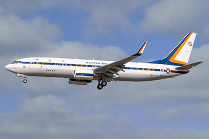His Majesty King Maha Vajiralongkorn Boeing 737-800 | Latest