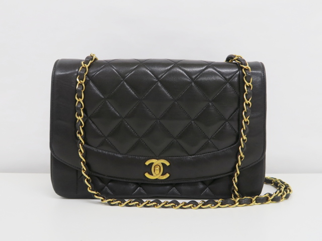 シャネル マトラッセ チェーンショルダーバッグ ラムスキンの買取実績