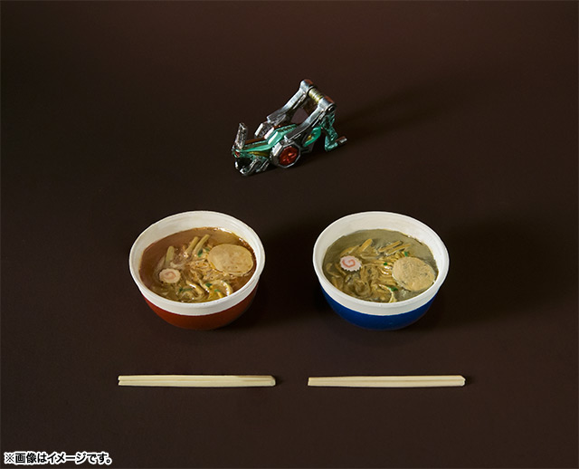 S.I.C. 仮面ライダーキックホッパー＆パンチホッパー│株式会社BANDAI