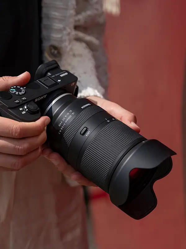 18-300mm Lens for APS-C Mirrorless Cameras | Tamron Americas