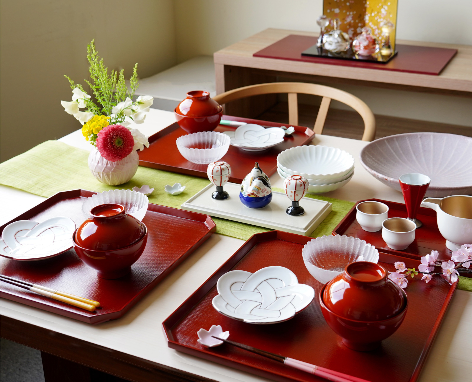 雛祭りのお皿と器のテーブルコーディネート特集 おしゃれでかわいい