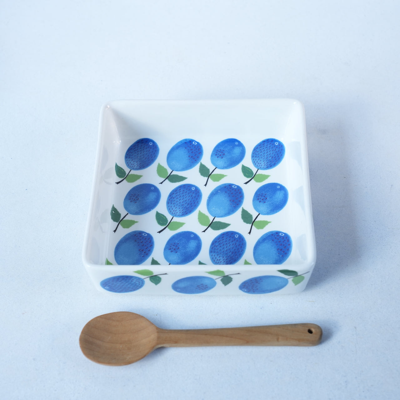 グスタフスベリ プルーヌス スクエアプレート（小） - 北欧食器タック