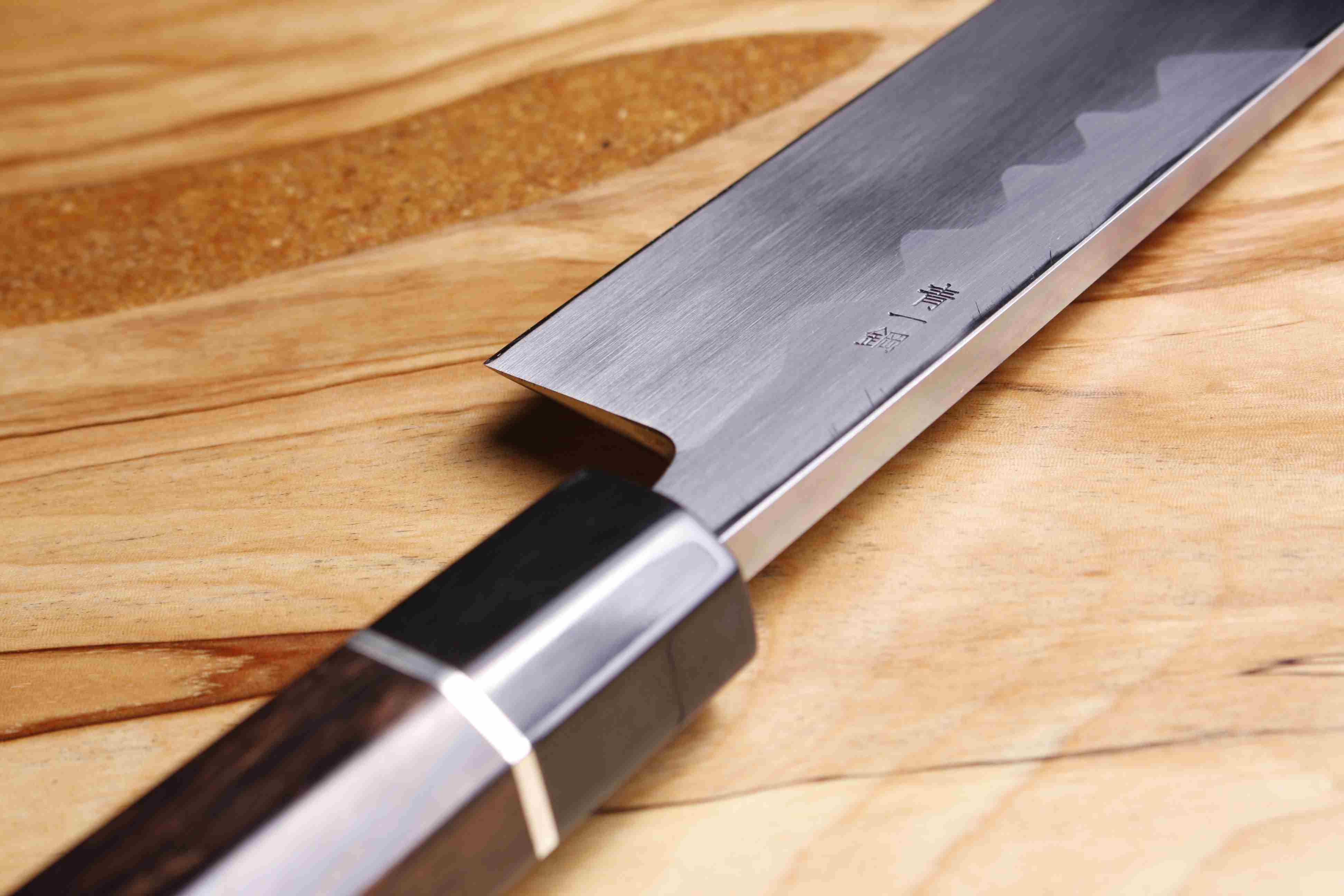 青一鋼 江戸裂 黒檀八角銀巻柄 | 堺打刃物 株式会社高橋楠｜包丁の製造卸