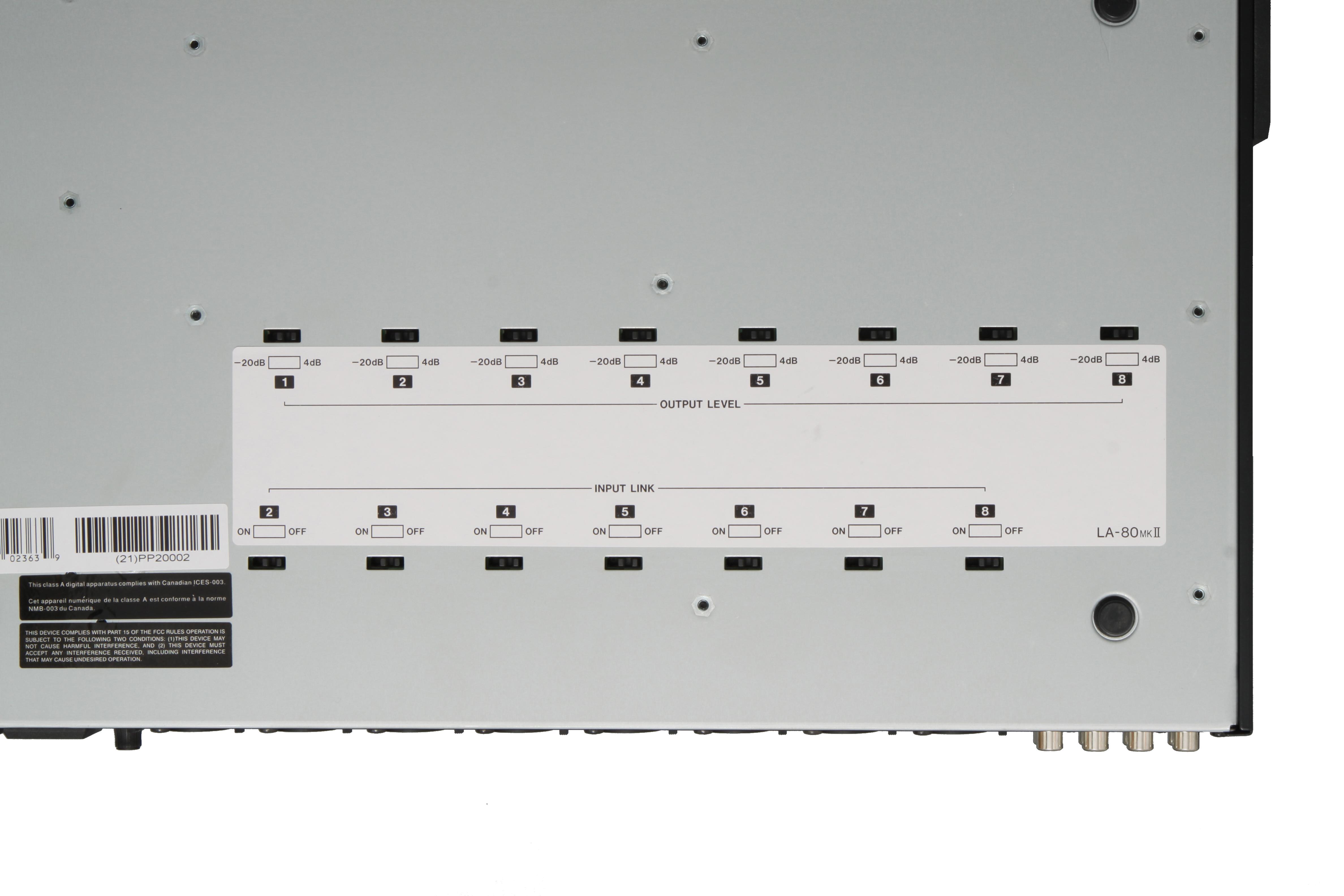 LA-80MKII | アンバランス/バランスラインコンバーター | TASCAM (日本)