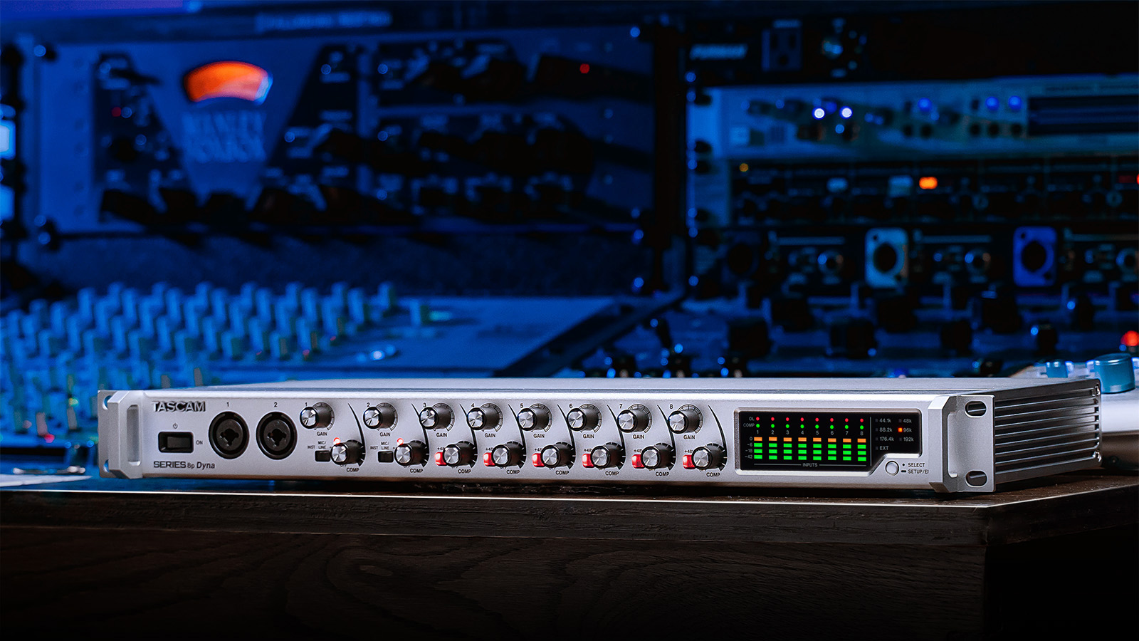 SERIES 8p Dyna | 8 チャンネルマイクプリアンプ / DAコンバーター