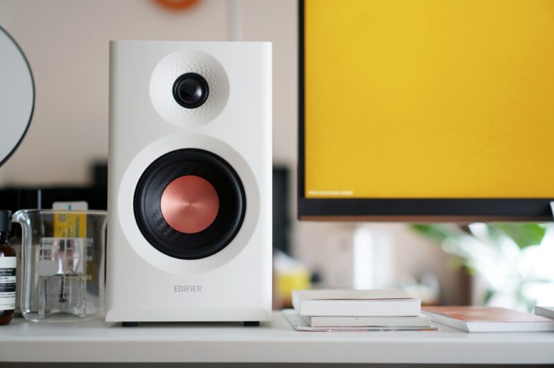 Edifier(エディファイア)の高コスパスピーカー、MR3をレビュー【PR