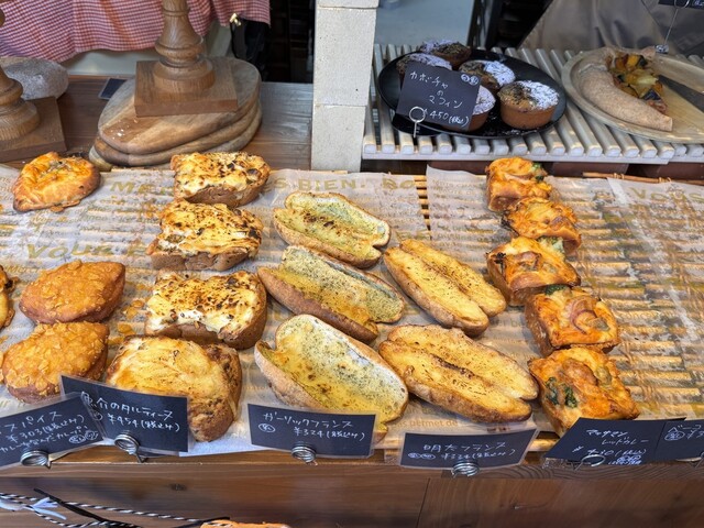 米粉パン専門ベーカリー】職人さんこだわりの米粉パン専門ベーカリーが