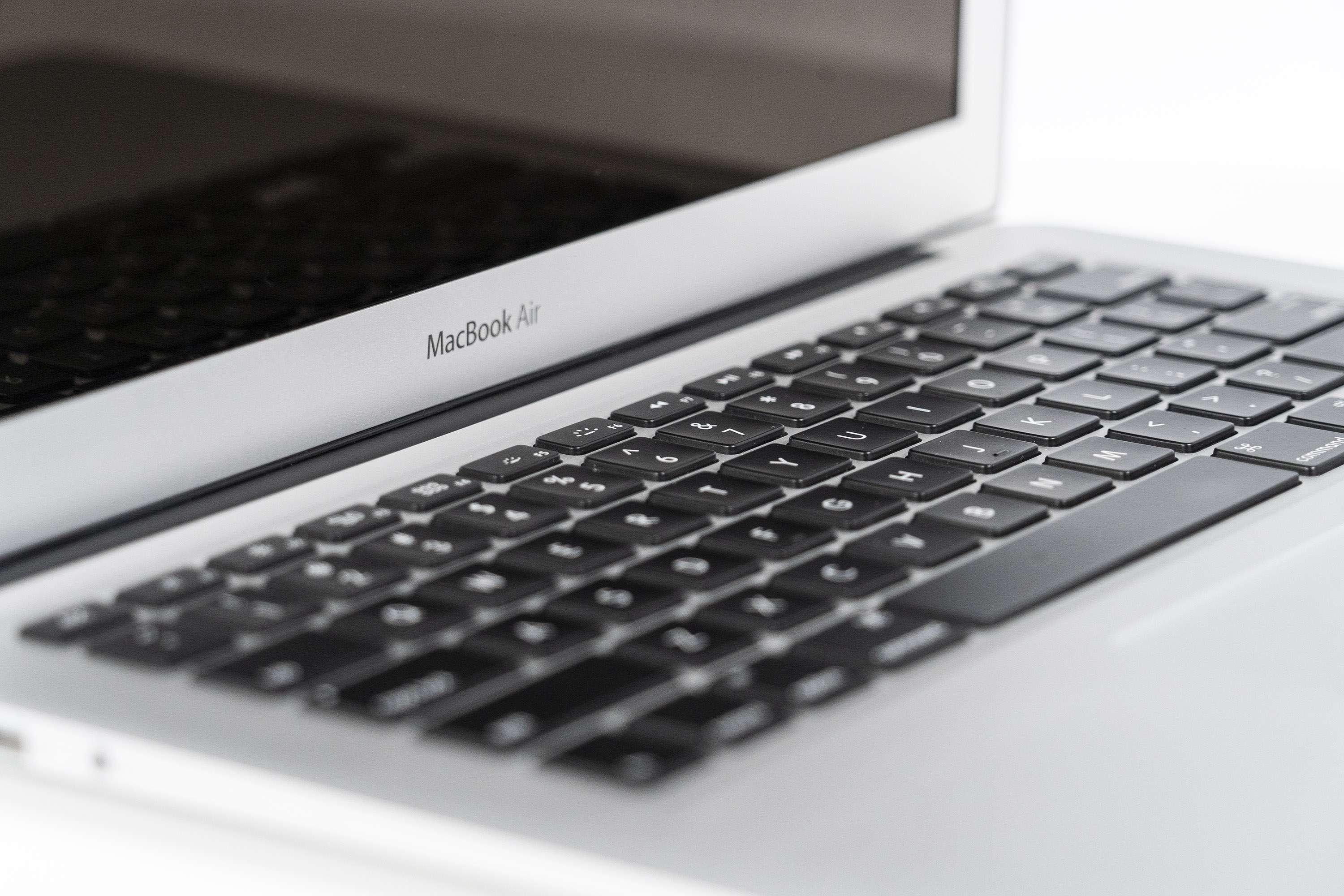 Buy Refurbished MacBook Air 13-inch (Mid 2013) 1.7GHz i7 8GB RAM