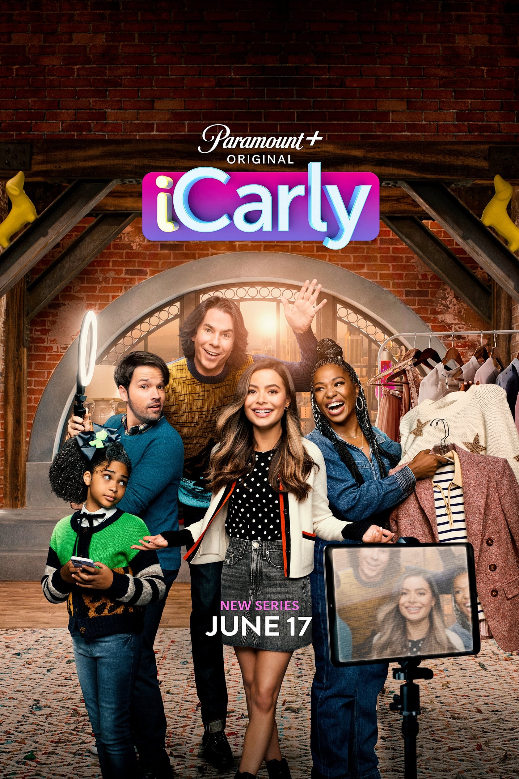 The “iCarly” Reboot Series Season One – The Banner Newspaper
