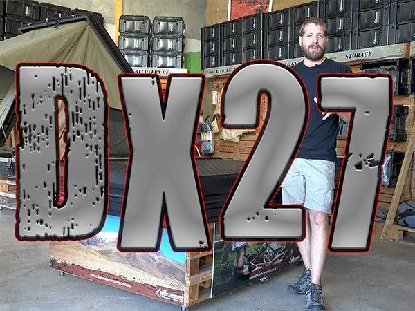 DX27 Clamshell Rooftop Tent (Open Box) – The Bush Company USA