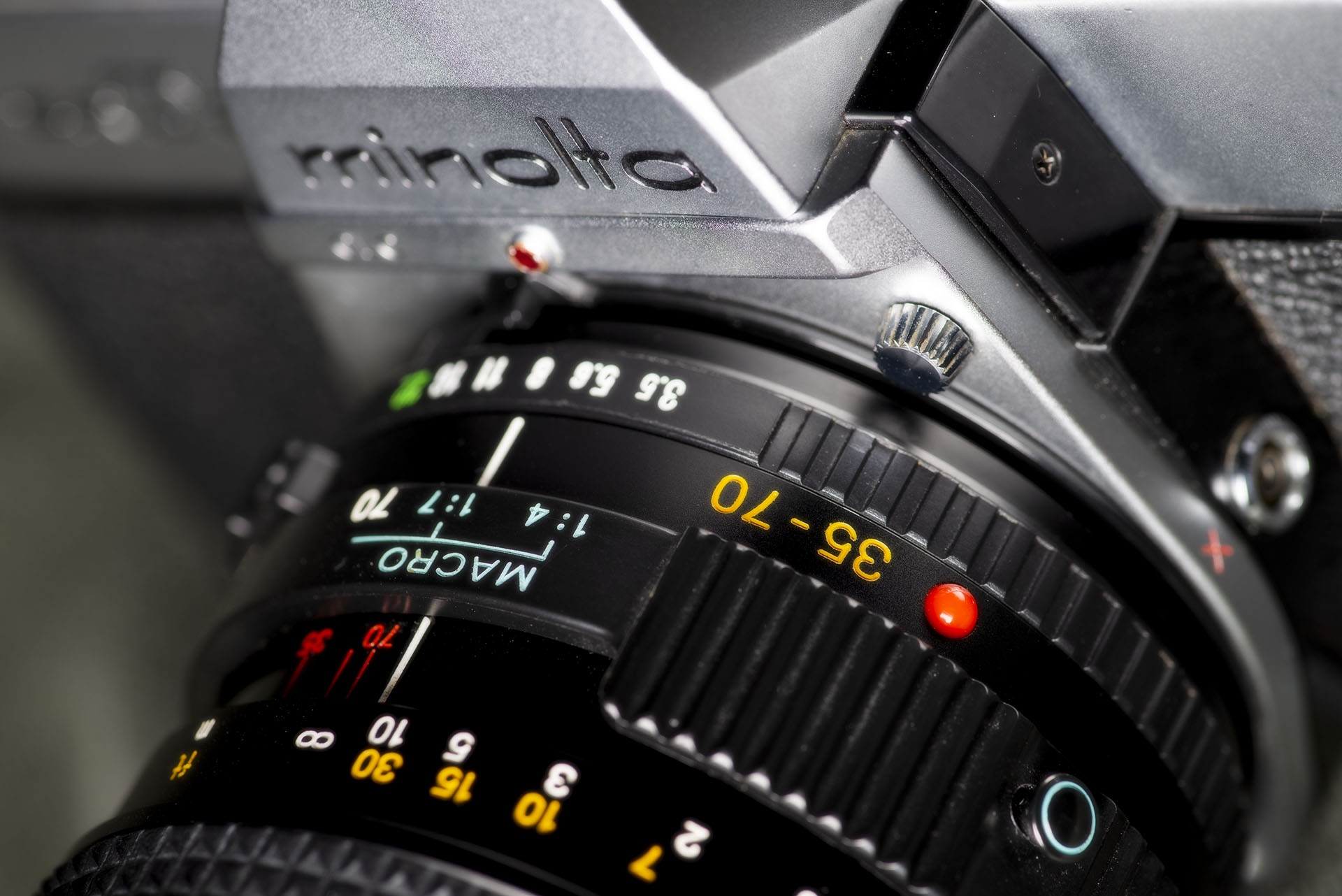 Legacy Lens Review: Minolta 35-70mm f3.5 - The Noisy Shutter