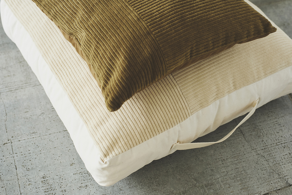 hoboクッション2個セットCUSHION UPCYCLED PATCHWORK CUSHION UPCYCLED