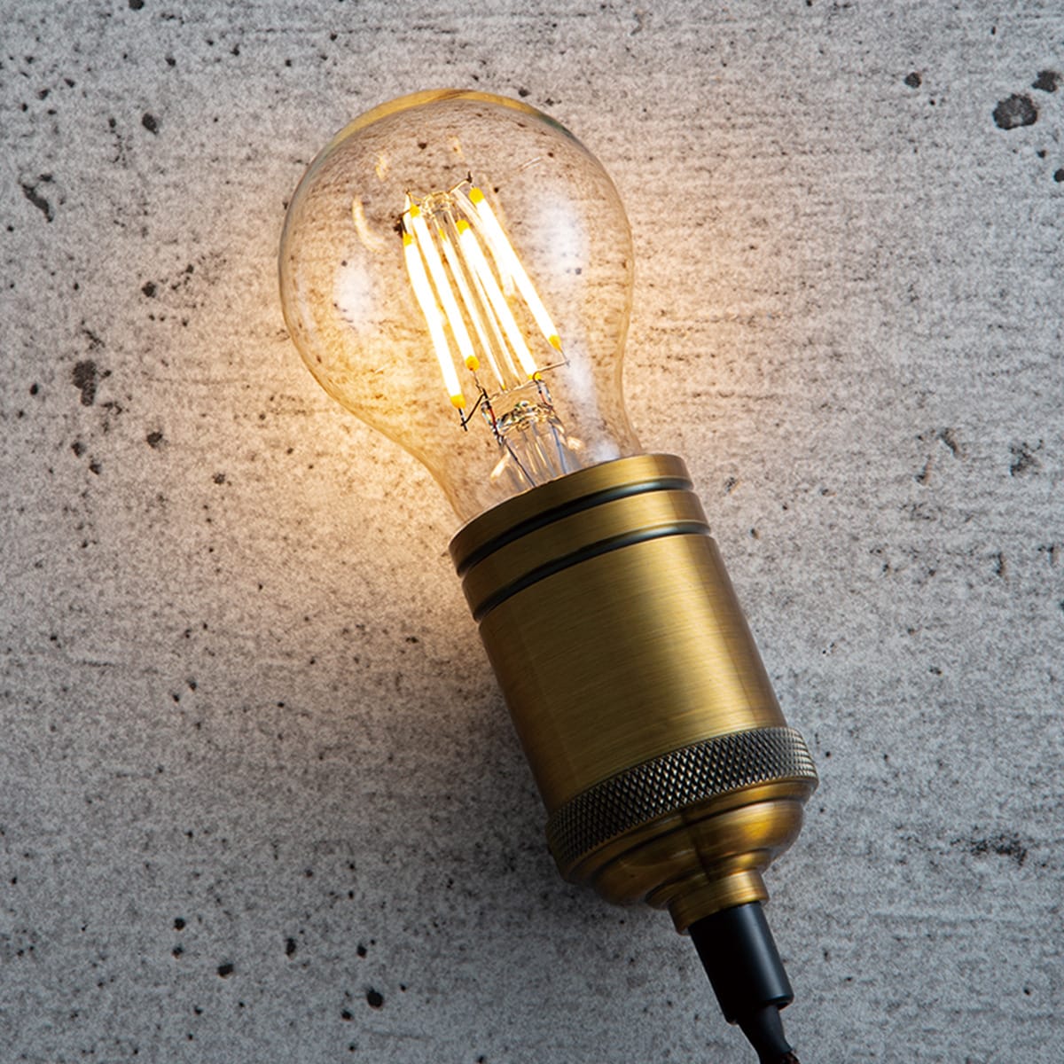 LED電球 E17口金 60W相当 電球色(LDA6L-H60NT) 【1年保証】 | ニトリの